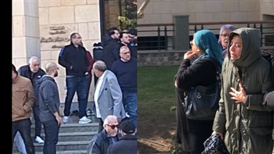 أشرف زكي ومنير مكرم يساندون نشوى مصطفى ويشيعون جثمان زوجها من مسجد حسن الشربتلي