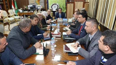 محافظ المنوفية لرؤساء الوحدات المحلية: عايز لقاءات يومية بالمواطنين ونفذوا روح القانون