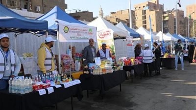 غرفة القاهرة التجارية: نسبة التخفيض على أسعار السلع بسوق اليوم الواحد بالجمالية تصل لـ35%