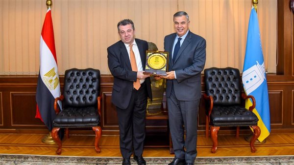 محافظ الإسكندرية