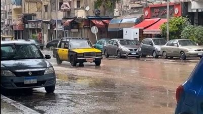 أمطار غزيرة تضرب الإسكندرية.. والأرصاد: استمرار انخفاض درجات الحرارة| بث مباشر 