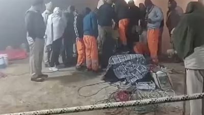 عالقة منذ 7 أيام.. صغيرة هندية بعمر الـ3 سنوات تسقط في بئر بعمق 213 مترا