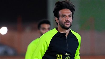 مصدر بالزمالك: لا مفاوضات للتعاقد مع محمود علاء في انتقالات يناير | خاص
