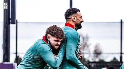 إيليوت: محمد صلاح أفضل لاعب في العالم حاليا.. وأتمنى استمراره مع ليفربول