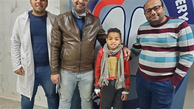 مستشفى جامعة سوهاج ينجح في استخراج مسمار معدني اخترق قلب طفل 