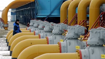 أمريكا تضغط على أوروبا لتسريع الانفصال عن الغاز الروسي خلال عام 