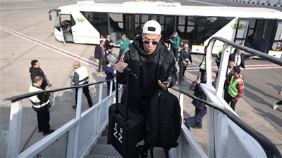 بعثة الأهلي تطير إلى الجزائر استعدادًا لمواجهة شباب بلوزداد| صور