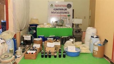 مصرع 4 تجار مخدرات في تبادل إطلاق نار مع الشرطة بالسويس