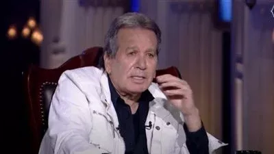 المنتج محمد مختار يكشف تفاصيل نجاته من حريق بشقته: لولا رجال الأمن والحماية المدنية كان زماني محروق| خاص