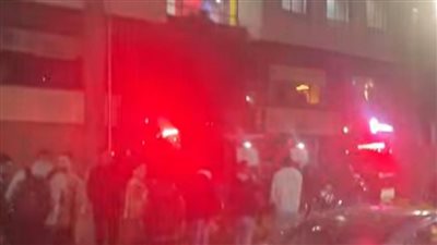 الثاني خلال يومين..حريق في وحدة أعلى مول تجاري بسموحة في الإسكندرية وإخلاء المبنى