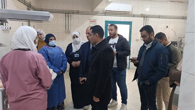الصحة: فريق الحوكمة والمراجعة الداخلية يتفقد مستشفى أوسيم المركزي لتوفير جهاز أشعة و5 حضانات