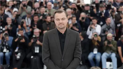 رغم سعادته رفقة عارضة الأزياء فيتوريا سيراتي.. ليوناردو دي كابريو لا يفكر بالزواج