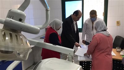 خلال جولة لنائب الوزير.. الصحة توقع جزاءات على المقصرين في عملهم بـ4 مراكز ووحدات صحية بالجيزة 