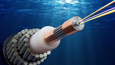 يربط الدولة بشبكة الإنترنت العالمية.. الكويت: انقطاع في أحد الكابلات الدولية السبعة