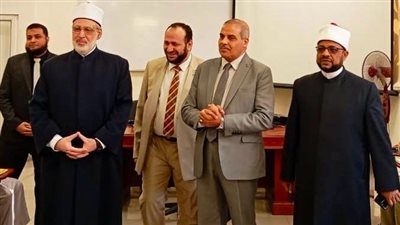 الضويني يزور أكاديمية الأزهر العالمية لتفقد سير الدورات التدريبية للأئمة والوعاظ وباحثي الفتوى
