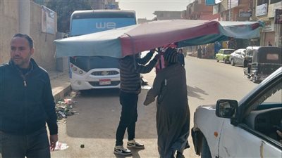 محافظ أسيوط يوجه بتكثيف حملات الإشغالات ورفع تعديات الباعة الجائلين