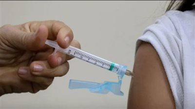 أمريكا تجيز استخدام لقاح نوفافاكس المضاد لفيروس كورونا بشروط جديدة