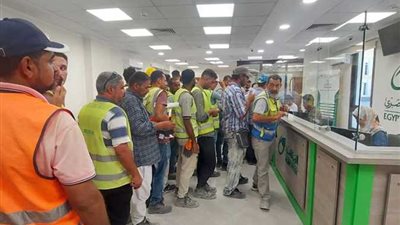 اتحاد نقابات عمال مصر: تحديد رواتب القطاع الخاص وفق دراسات وبالتشاور مع كبرى الشركات لمراعاة المواطن