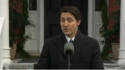 استقالة رئيس وزراء كندا ترودو من رئاسة الحكومة والحزب الحاكم