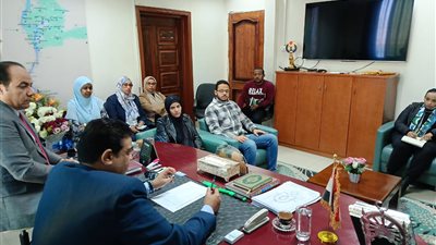 انعقاد غرفة الأزمات والطوارئ بفرع هيئة الرعاية الصحية بأسوان تزامنًا مع احتفالات أعياد الميلاد