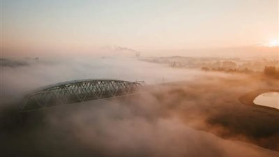 سلاح كيميائي.. حالة من الذعر في أمريكا بسبب الضباب الكثيف