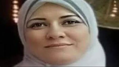 ولادها الثلاثة بين الحياة والموت.. المئات يشيعون جنازة ممرضة دمياط ضحية التسمم| بث مباشر