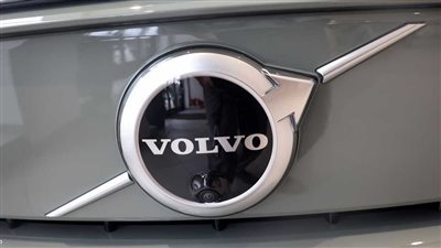 ارتفاع أسهم ستيلانتس وفولفو للسيارات رغم مخاوف التعريفات الجمركية الأمريكية