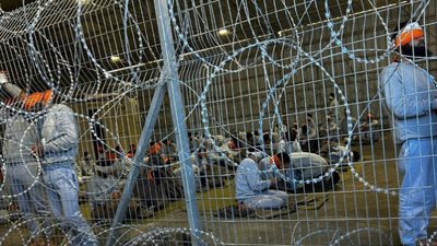 إعلام عبري: إسرائيل رفضت دخول محققة أممية السجون للتحقيق مع الفصائل خوفا من اكتشاف انتهاكات جسدية بحقهم