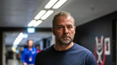 فليك يكشف سبب استبعاد أولمو من مباراة برشلونة وبيلباو