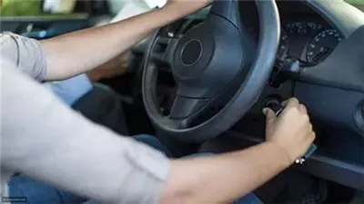 عمره 10 سنوات.. القبض على طالب لاتهامه بقيادة سيارة بالتجمع 