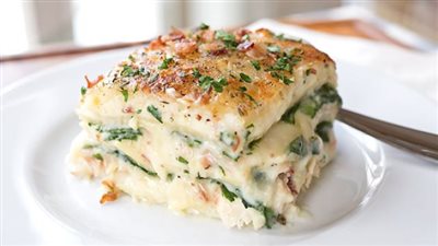 مجدرة ولازانيا السبانخ.. أكلات جديدة بدون لحوم سريعة ومغذية