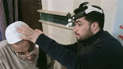 الكشف على 600 مريض في قافلة طبية لجامعة المنوفية بمنشأة سلطان