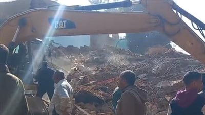 أحد أقارب ضحايا منزل أسيوط المنهار: كانوا هينقلوا لبيت جديد بس مشيئة الله أرادت غير ذلك