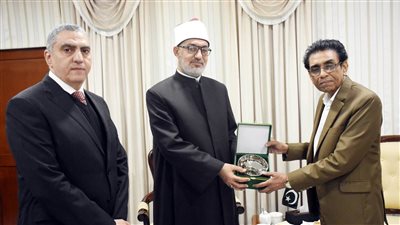 مفتي الجمهورية يلتقي مسؤولين في باكستان خلال زيارته للبلاد