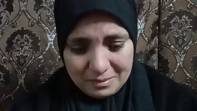 ضحى بنفسه علشان أخته.. سيدة تروي تفاصيل دهس نجلها تحت عجلات تريلا: شكله كان صعب وعرفته من الحذاء بتاعه| بث مباشر