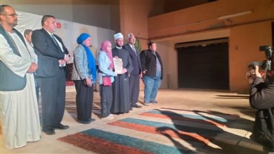 وزير الأوقاف يزور قصر ثقافة شلاتين ويكرم المبدعين والمتميزين