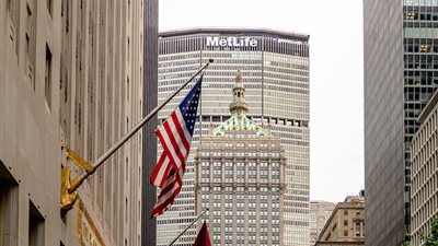 الخسائر 20 مليار دولار.. انهيار أسهم التأمين في أمريكا بنسبة 25% بعد حرائق لوس أنجلوس