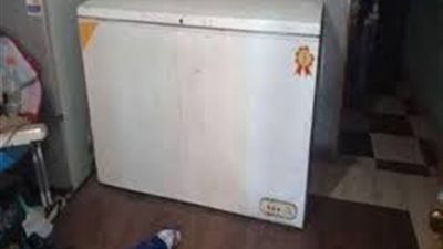 رجل يقتل صديقته ويتركها في الثلاجة لمدة 10 شهور