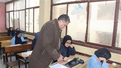 أبرزها إلغاء تكليف قائم بالامتحانات.. توجيهات صارمة من تعليم الجيزة في أول أيام الامتحانات