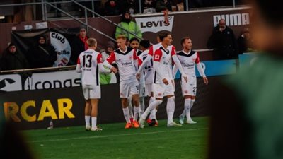 مرموش يقود آينتراخت فرانكفورت للفوز على سانت باولي بالدوري الألماني