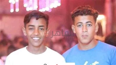 ساعة وحذاء.. آخر ما تبقى من متعلقات طالبين لقيا مصرعهما بحادث قطار ملوي