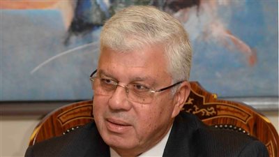 وزير التعليم العالي يعلن صدور عدة قرارات جمهورية بتعيين قيادات جامعية جديدة