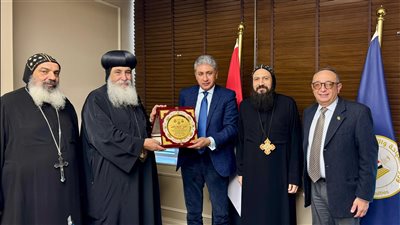 تمهيدًا لتطويره.. وزير السياحة يوجه بتشكيل لجنة أثرية لتفقد دير الأنبا بولا بالبحر الأحمر| صور 