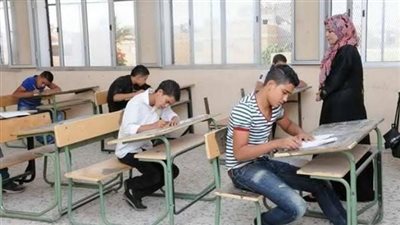 لتقصيرهم بالعمل.. استبعاد وإلغاء ندب رؤساء لجان ومراقبين وملاحظين للتحقيق بامتحانات الشهادة الإعدادية بالشرقية