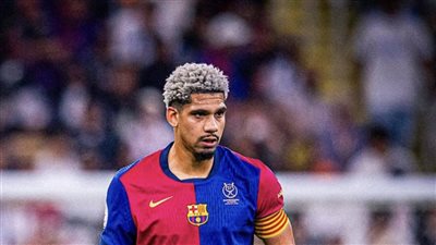 نهائي السوبر الإسباني ينقذ أراوخو من الرحيل عن برشلونة