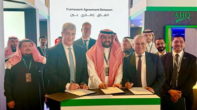 توقيع اتفاقيتي تعاون مشترك بين مجموعة القحطاني السعودية وشركات إنبى وبتروجت وتنمية للبترول 