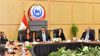 تنفيذا لتوجيهات مدبولي.. اللجنة الوزارية للتنمية البشرية تعلن عرض نظام البكالوريا على الخبراء وإجراء حوار مجتمعي 