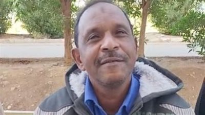 عامل بإعلام جنوب الوادي بعد تريند حلوى الطلاب: اللي عملوه كان كتير عليا| بث مباشر 