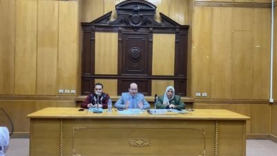 رئيس صحة القاهرة يشدد على متابعة مراكز تطعيمات الحج والعمرة لمنع التكدس 