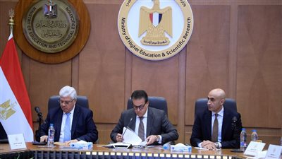 في أولى جلسات الحوار المجتمعي.. خالد عبدالغفار: عرض مقترحات نظام البكالوريا على مجلس الوزراء